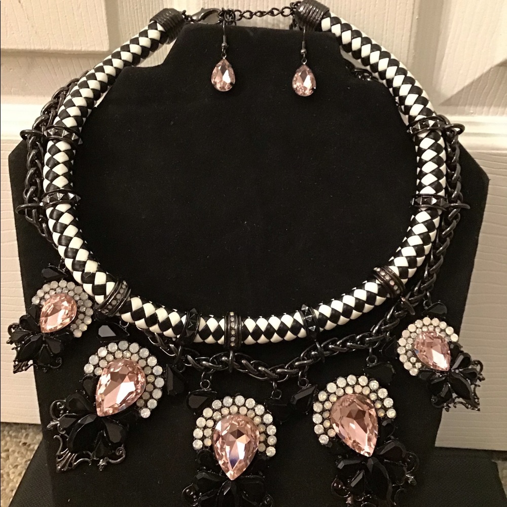 Pink chunky Necklace Set